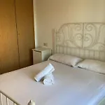 Minimalist Cozy Los Pacos Apartament Apartamento *